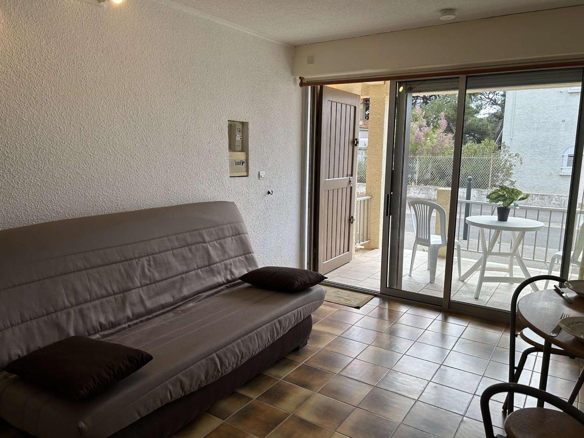 Studio En Rdc A 250M De La Plage - Saint Pierre La Mer, 2 Couchages, Animaux Acceptes - Fr-1-229D-232 Saint-Pierre-la-Mer (Aude) Exterior foto